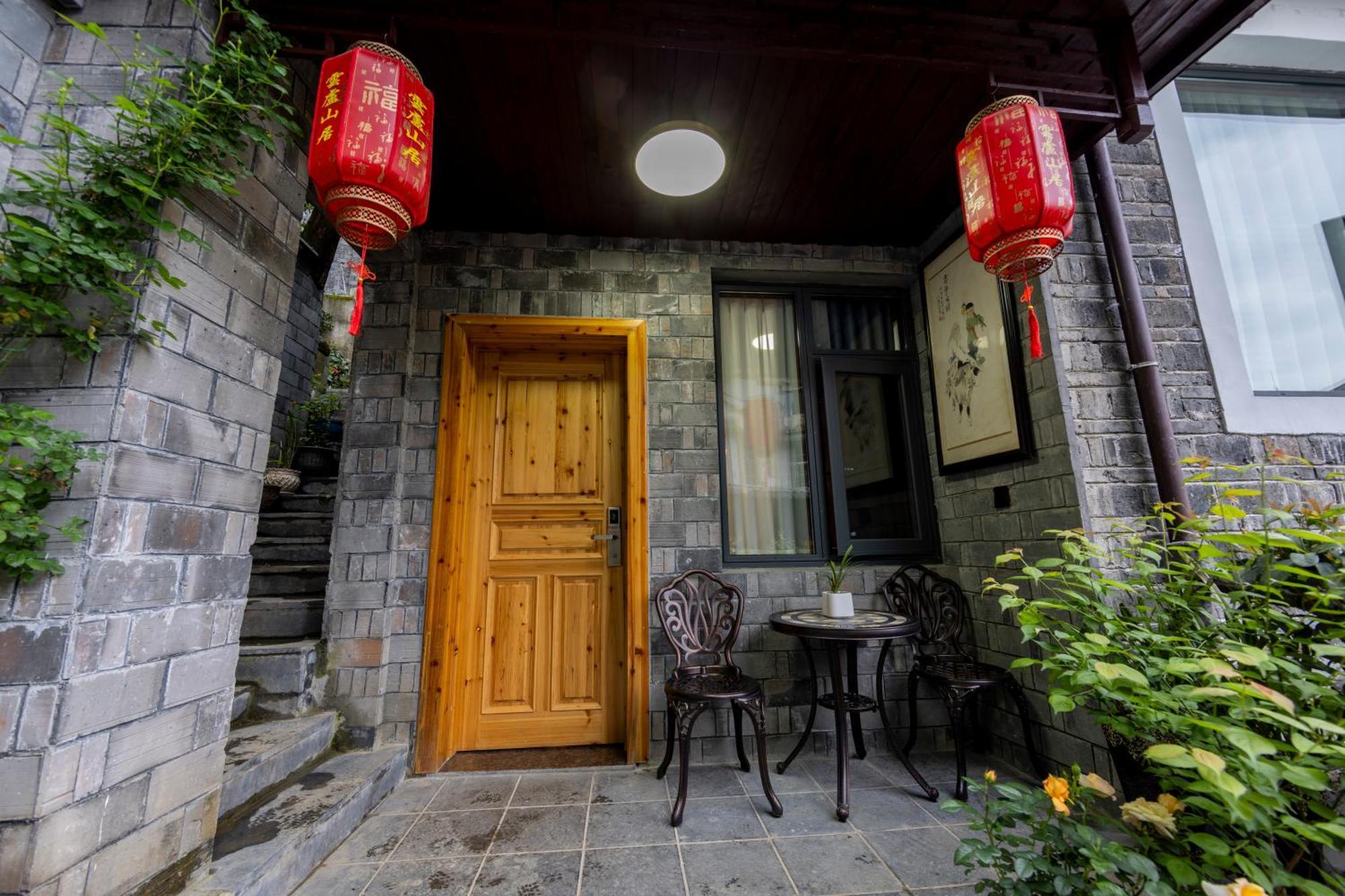 Dream In Fenghuang Apartment ภายนอก รูปภาพ